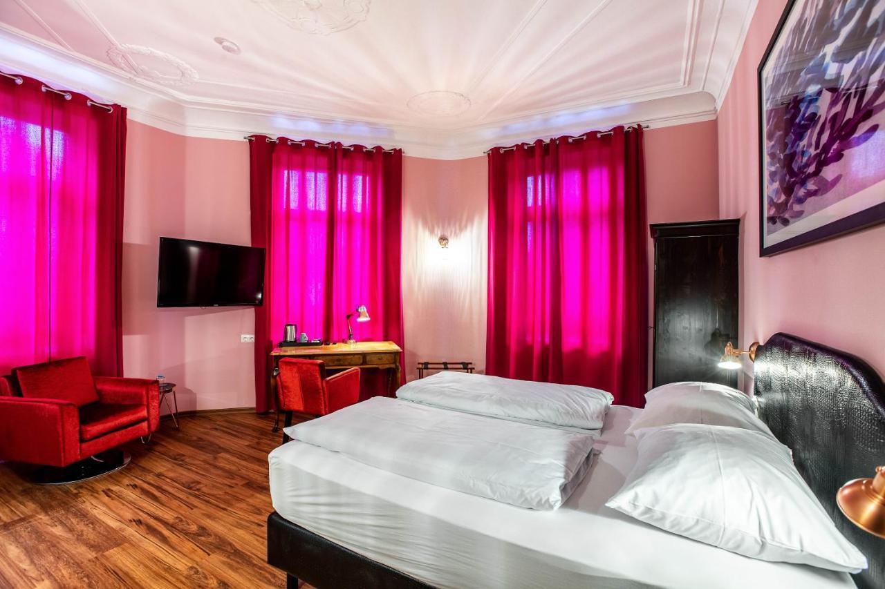 Smarthotel Mystique Self Check-In Бад-Хомбург-фор-дер-Хёэ Экстерьер фото