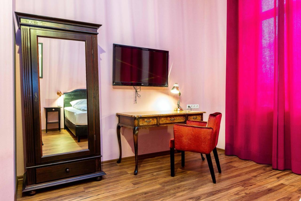 Smarthotel Mystique Self Check-In Бад-Хомбург-фор-дер-Хёэ Экстерьер фото