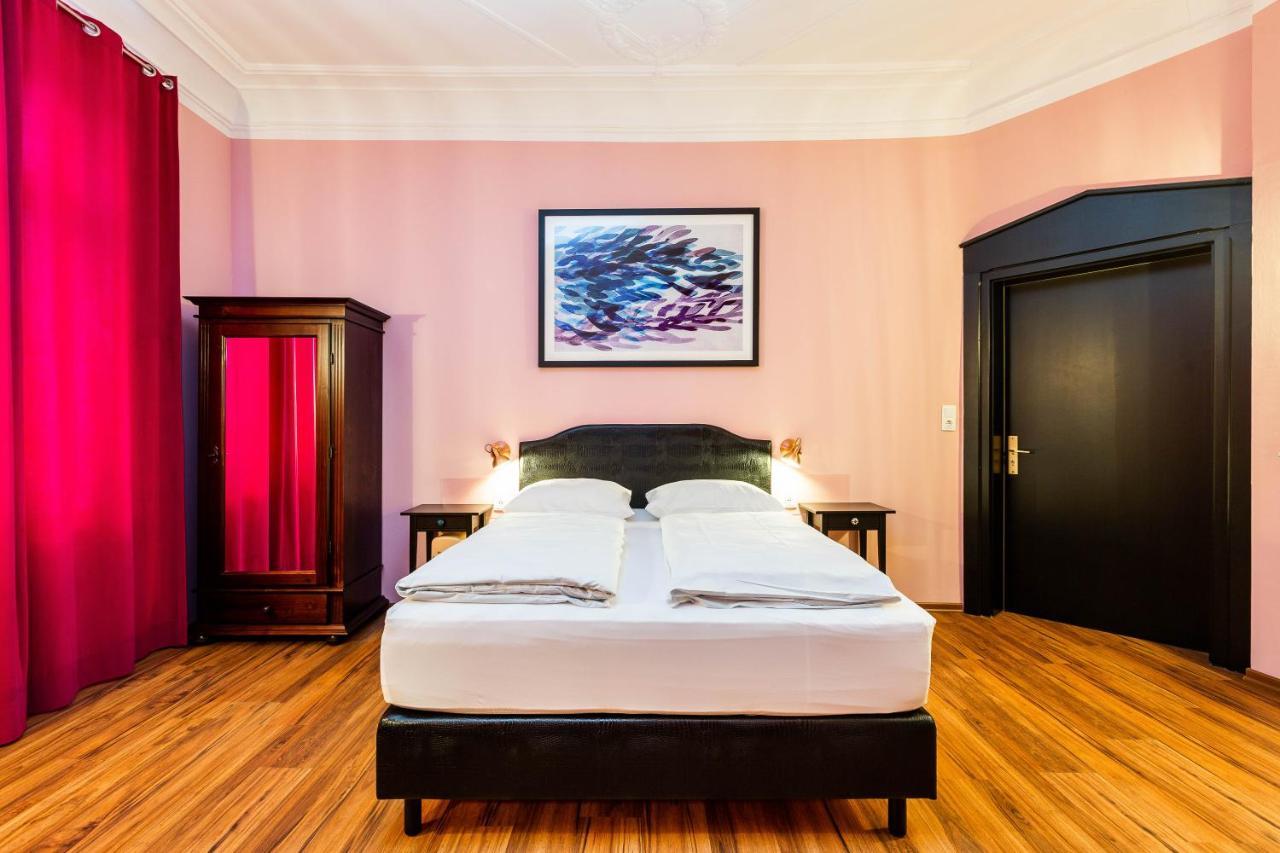 Smarthotel Mystique Self Check-In Бад-Хомбург-фор-дер-Хёэ Экстерьер фото